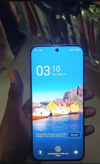 hot 60 pro plus silims phone hn 16 256 all ok just charger nhi hn