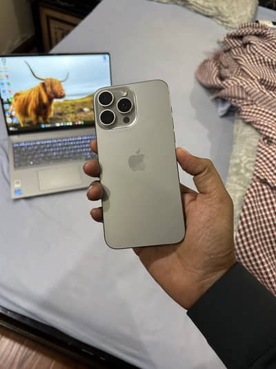 iPhone15pro. Max natural physical dual SIM