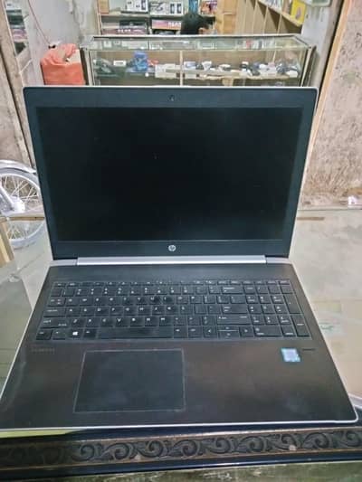 i5 7gen.  8 RAM 128ssd