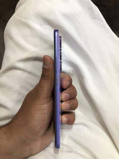 Infinix 60 pru plus 256+8 G