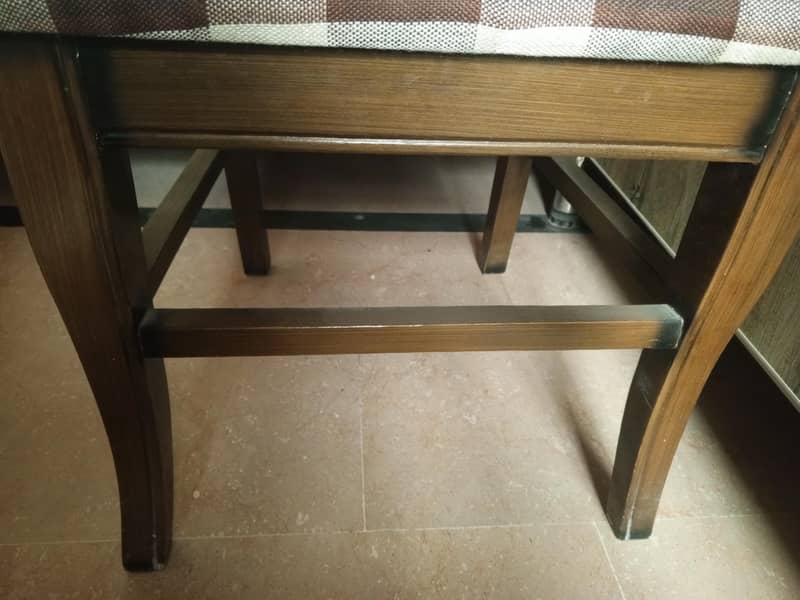 Dining Table 4