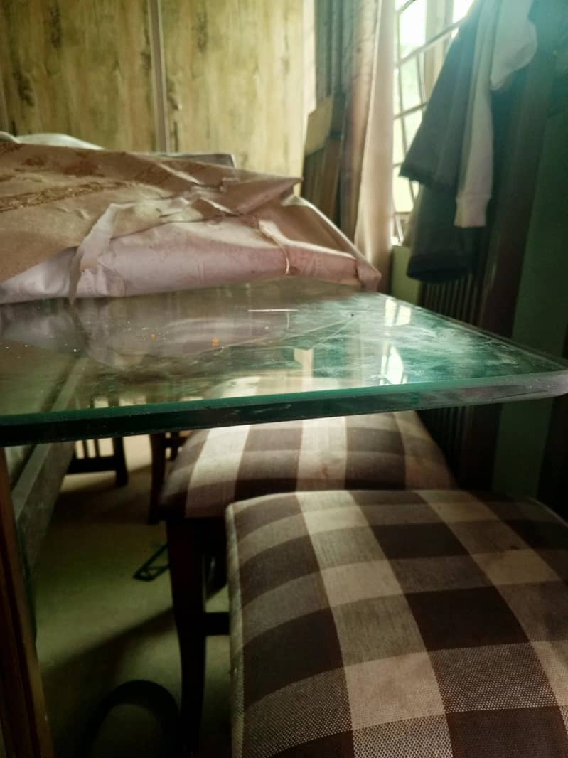 Dining Table 6