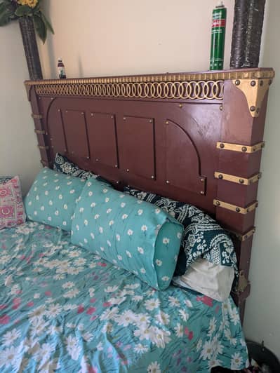 Wooden bed with best quality foam for sale. whatsapp 03459151676