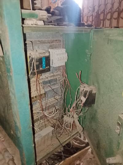 Blow Moulding Machine | PLC Installed