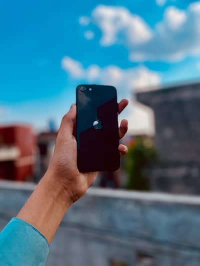 iphone SE 2020 pta approved urgent exchange possible