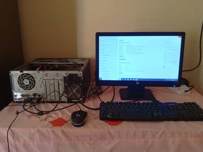 Complete Desktop PC Setup - Core i3 4th Gen | 8GB RAM | 700GB+ HDD