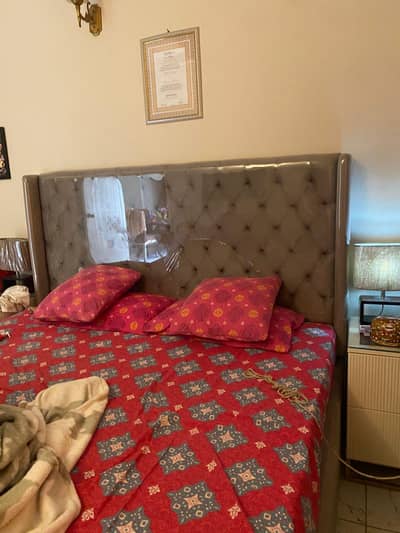 wedding bed set for urgent sale