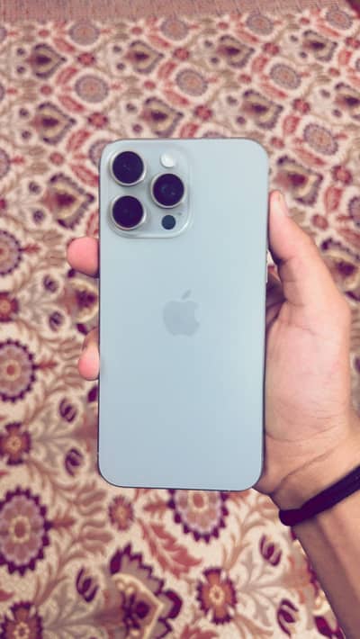 Iphone 15 pro max for saleee!