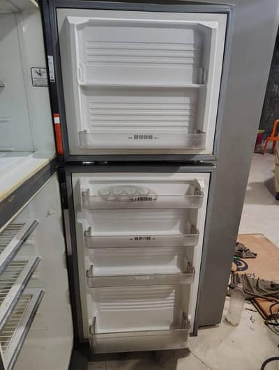 Dawlance refrigerator for sale