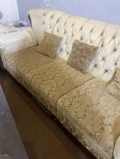 3 plus 2 plus 1 sofa set with table