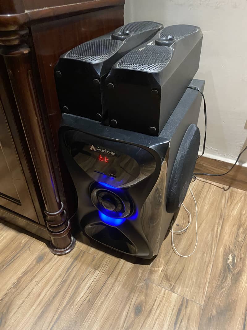 Audionic speakers 1