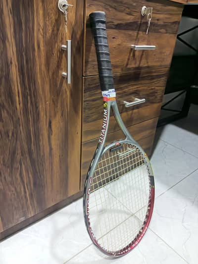 Wilson Titanium 3 soft shock tennis racquet