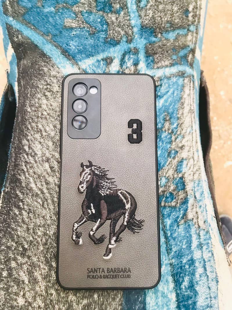 All ok, Scratchless. . 10/10 4