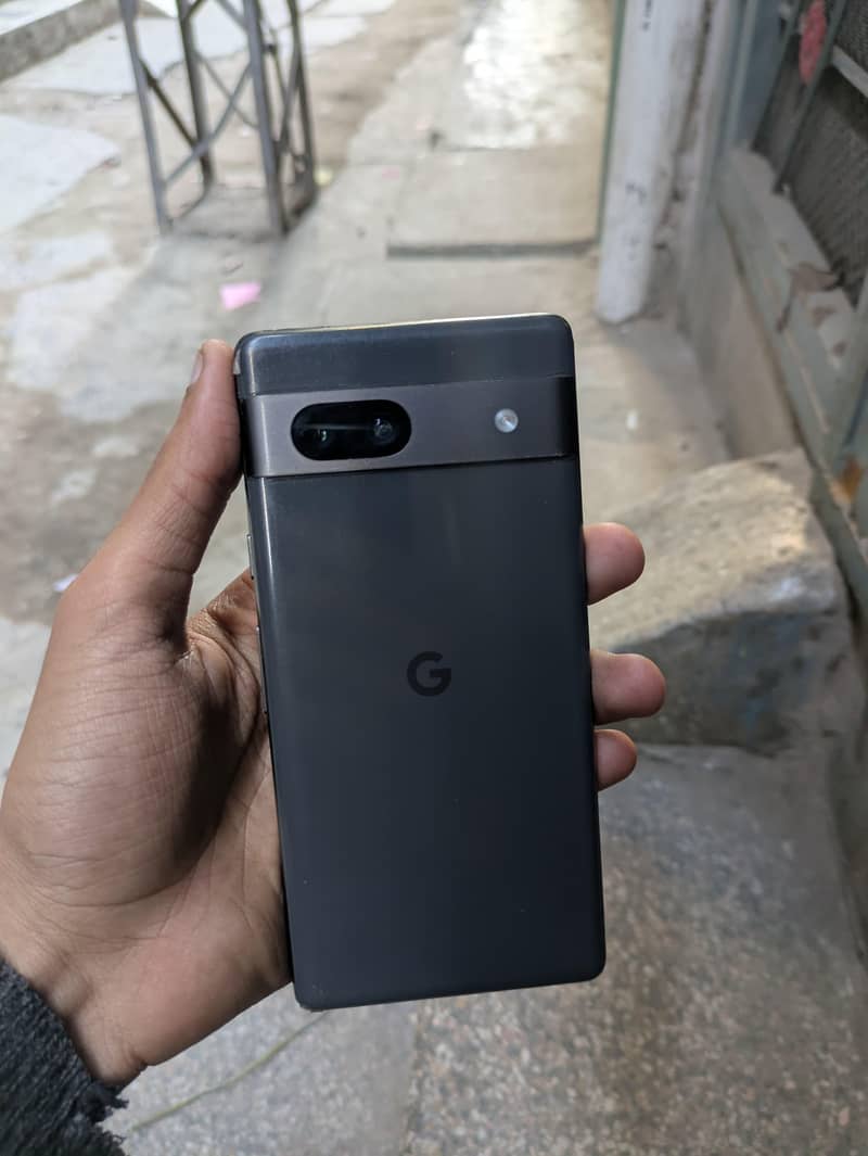 Google pixel 7a(10/10) 1