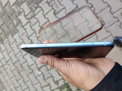 iphone xr 128 pta approved seal pack(03418805256