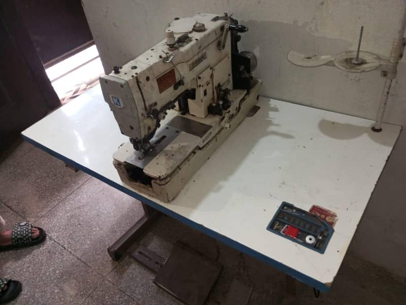 Complete Setup Sewing Machine 0