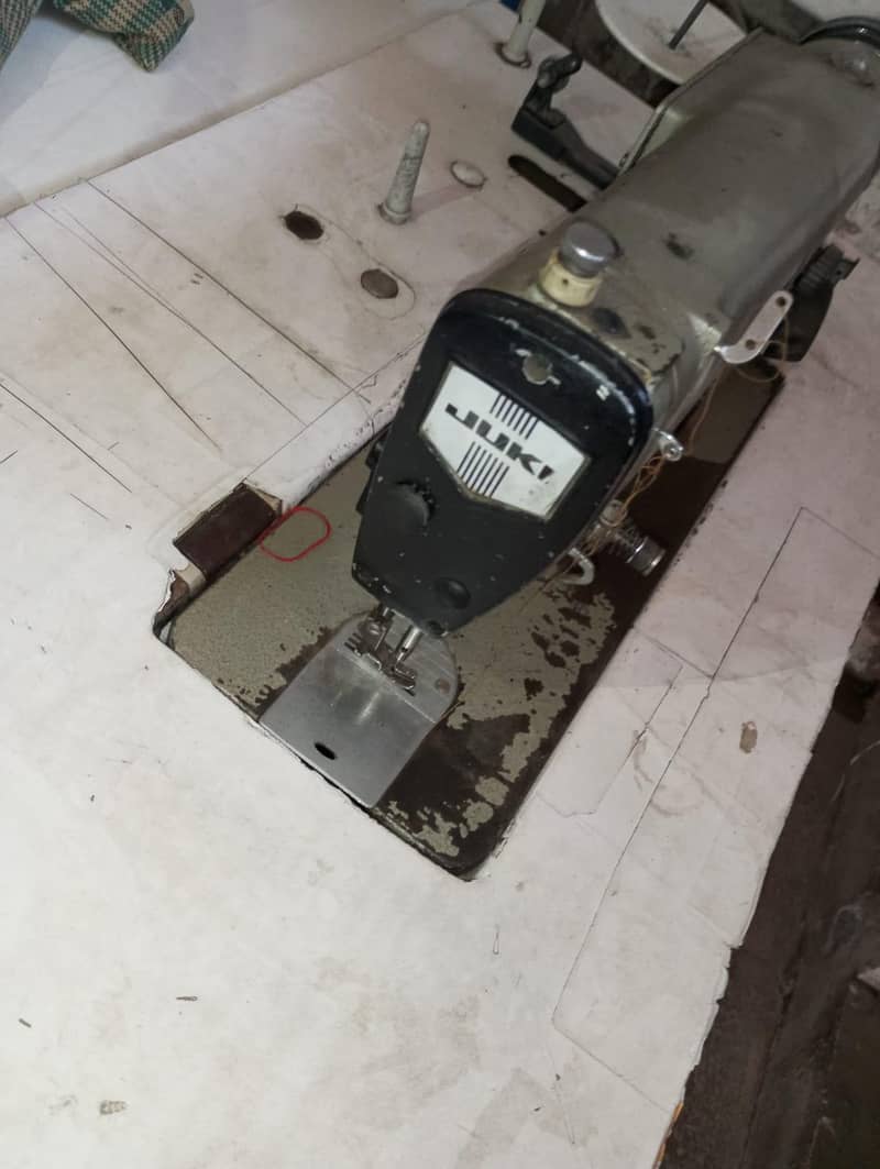 Complete Setup Sewing Machine 3