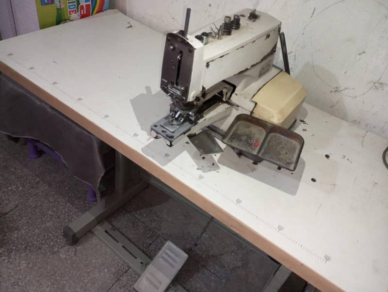 Complete Setup Sewing Machine 5