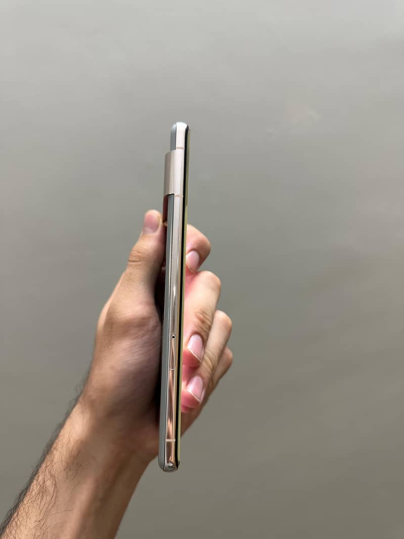 Google pixel 7 pro 2