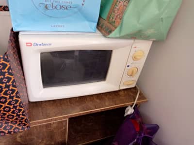 Dawlance microwave oven in an excellent condition