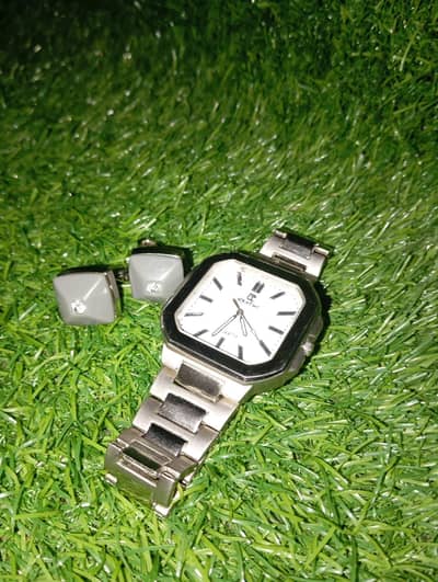 new watch ⌚ and stade ke jori