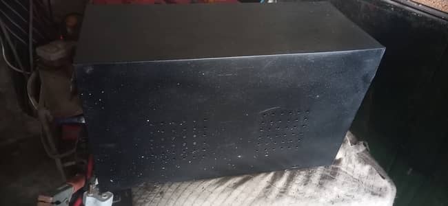 Ups used 700watt 12v