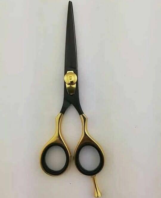 scissors available 7