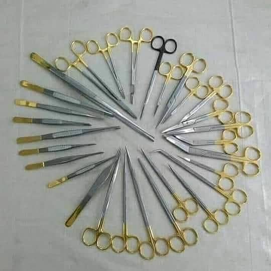scissors available 11