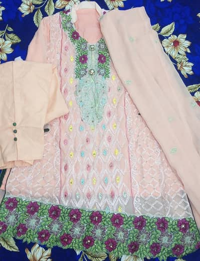 Very good 3 piece suit, ready to wear