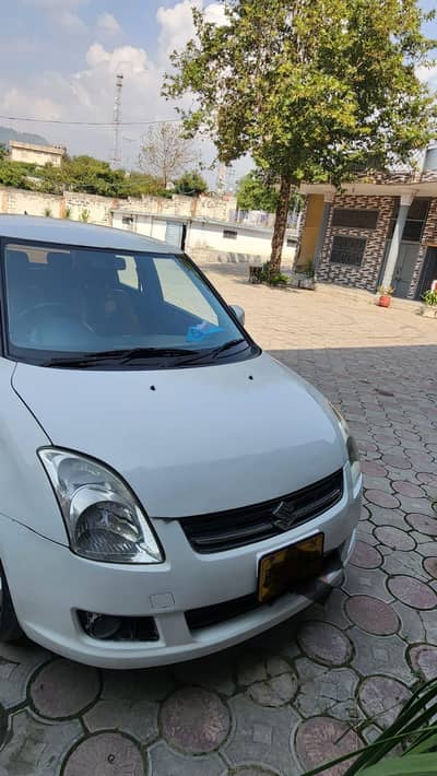 suzuki swift 2015 dlx