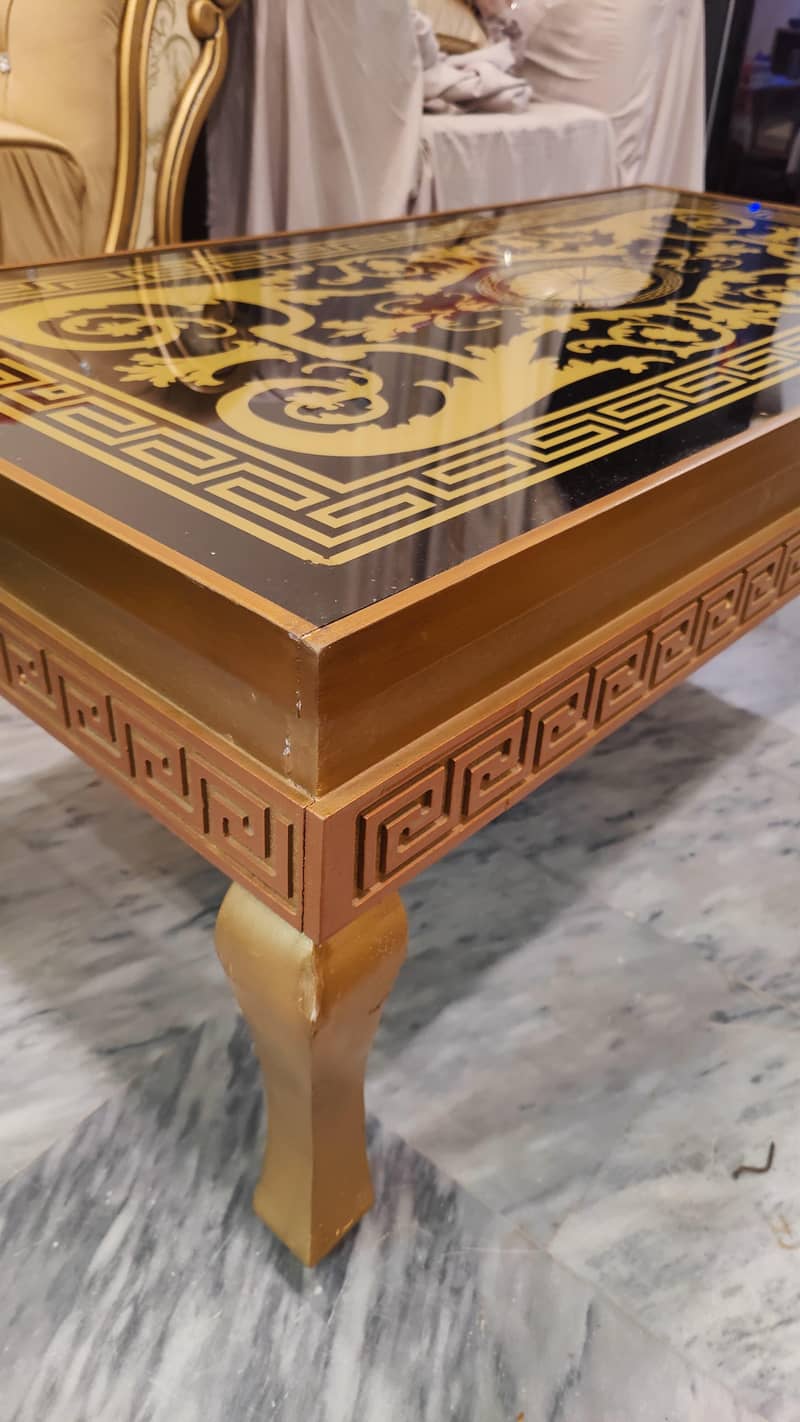 Sofa set 3+2+1 with table 4