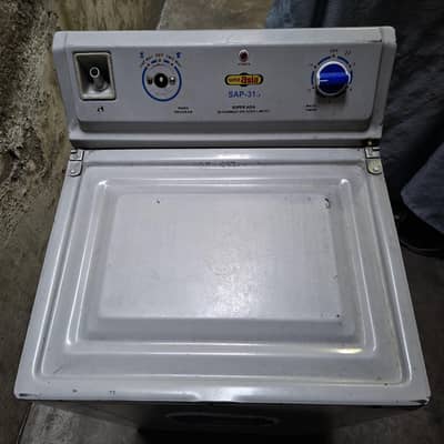 Super Asia steel made washing machine with iron body approx 35kg wait