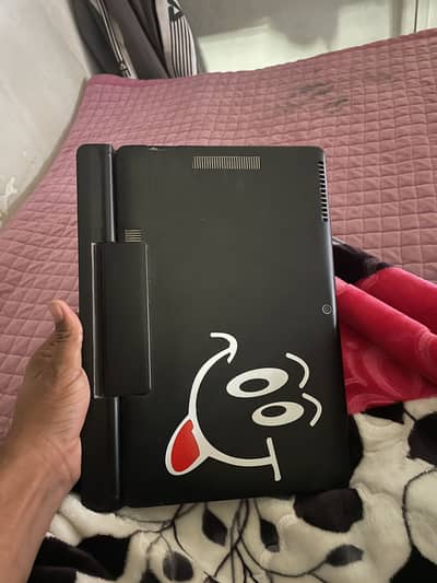 Toshiba laptop 12/128 touch panal good battey timing all ok