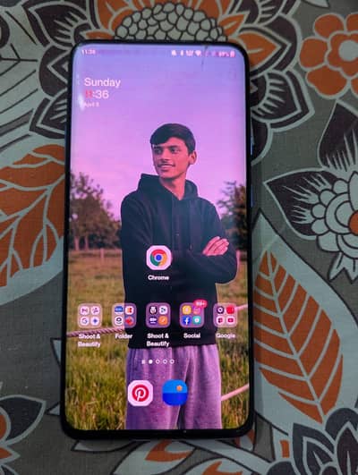 Give Offer AND TAKE. . . Exchange possible. 8+5 / 256 GB