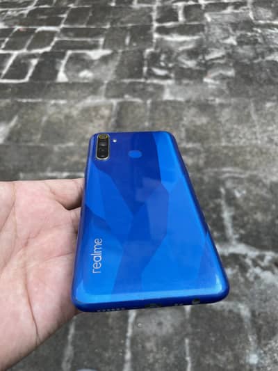 Realme 5