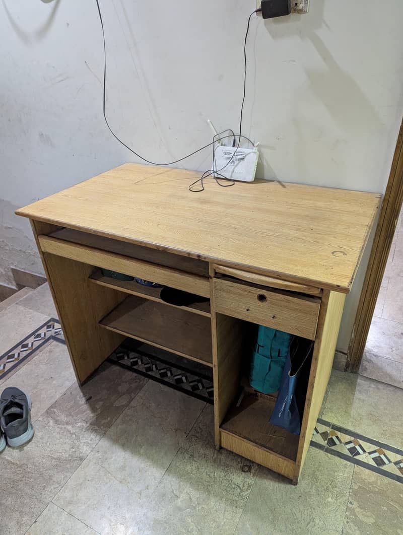 Study table computer table table wood table 2