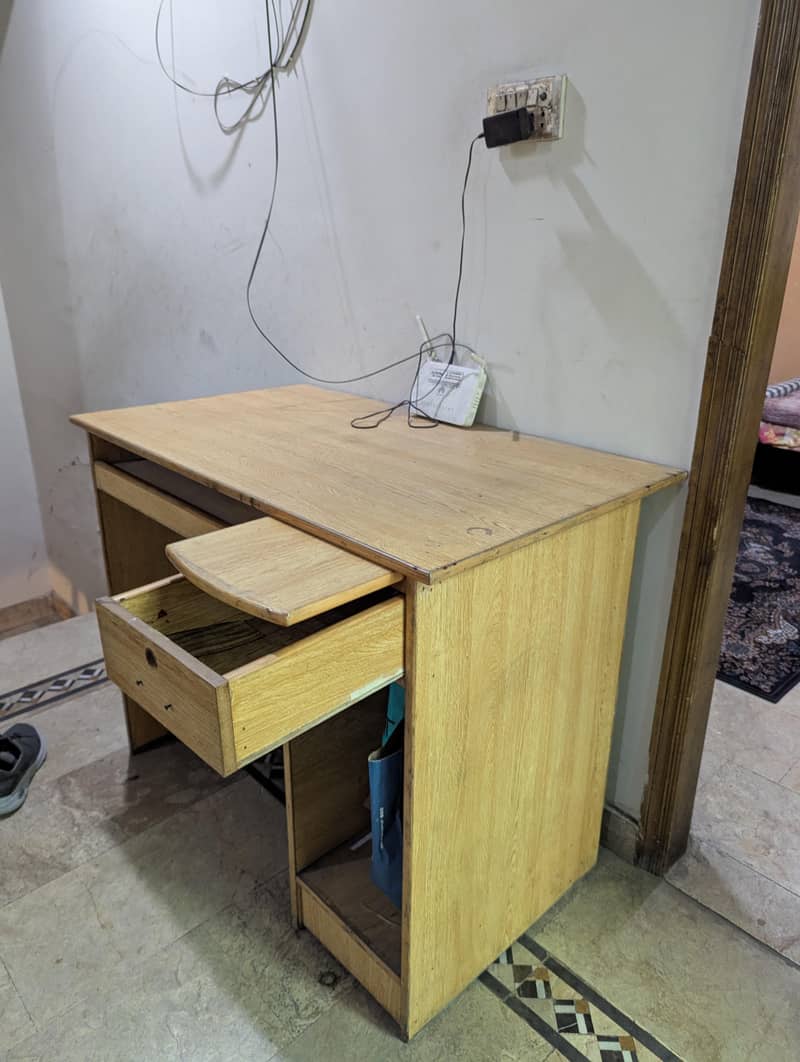 Study table computer table table wood table 3