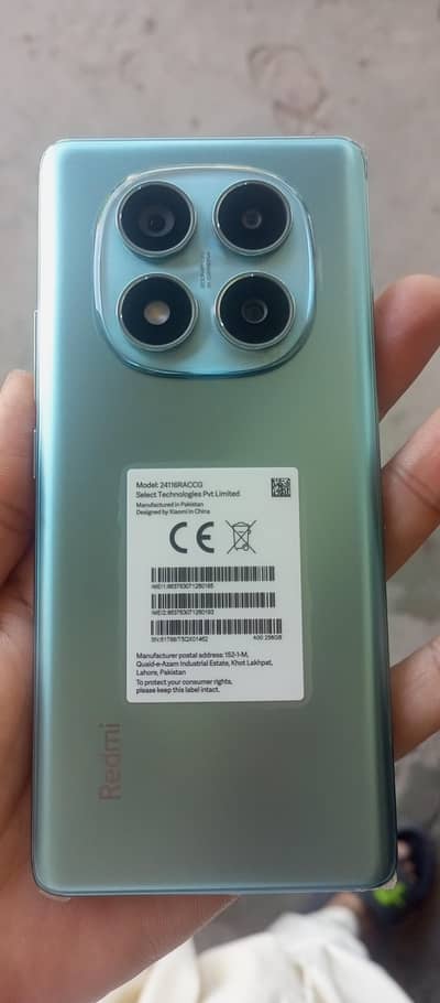 condition 10/10. , warranty 11 Months with  Box charger