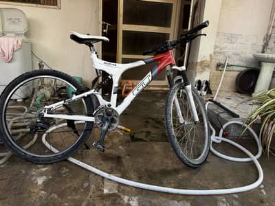 Gt bicycle USA mono shocks almunium 26 size