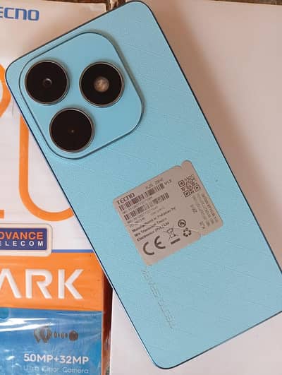 Tecno spark 20 8+8 256