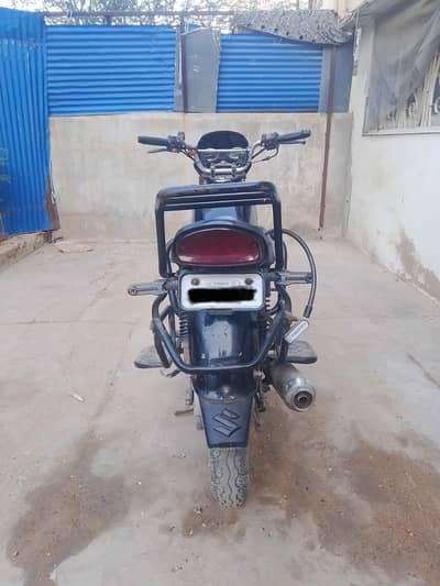 Sukuki GS 150 2010 urgent sale