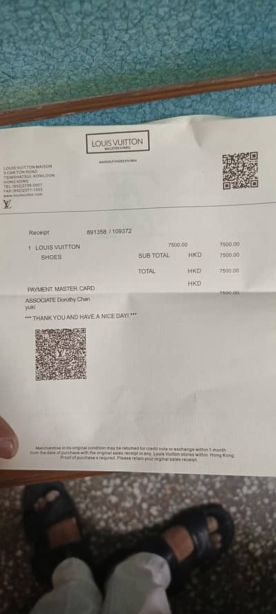 brand new LV Sneakers size 46