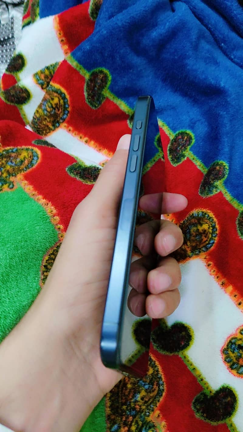 iPhone 15promax Jv 3