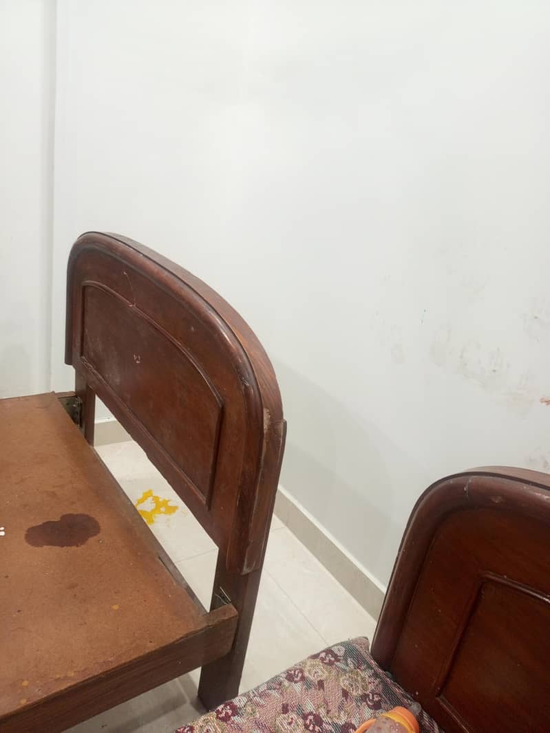 2 single beds solid wood 5