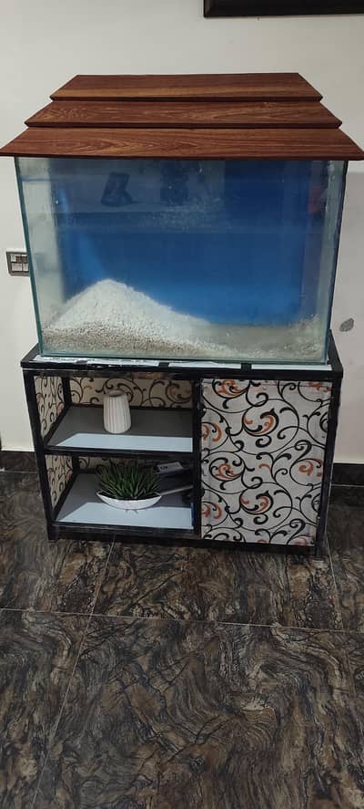 Aquarium Tank With Cabinet