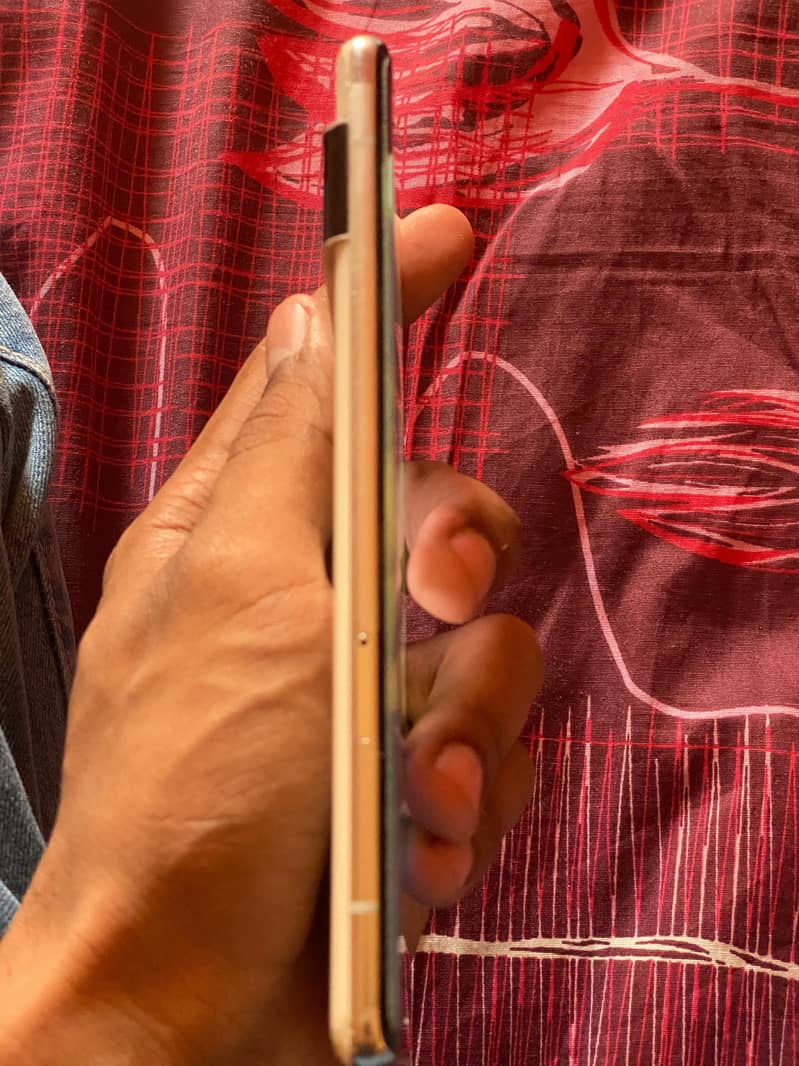 Google Pixel 6 pro 4