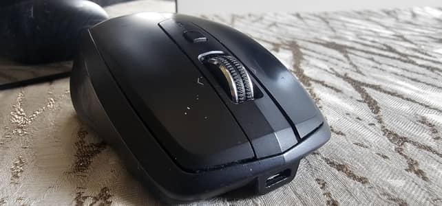 Logitech MX Anywhere 2S Wireless BT Mouse  (Used)