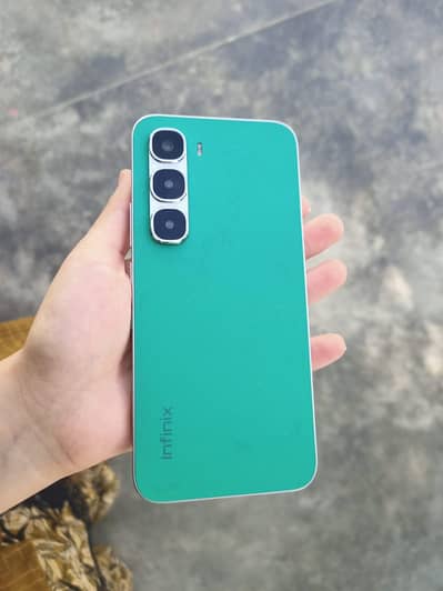Infinix hot 60 pro only 3 month used phone.