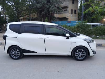 Toyota Sienta for sale