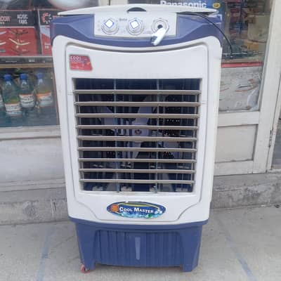 Cooler + solar plate for sale